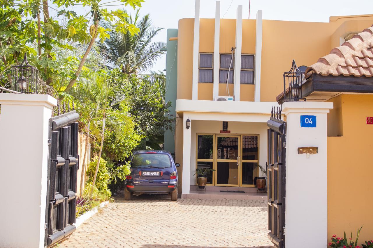 Lovista Hotel North Legon Eksteriør billede